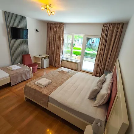 Steaua Apelor Family Resort Nufaru Exterior photo