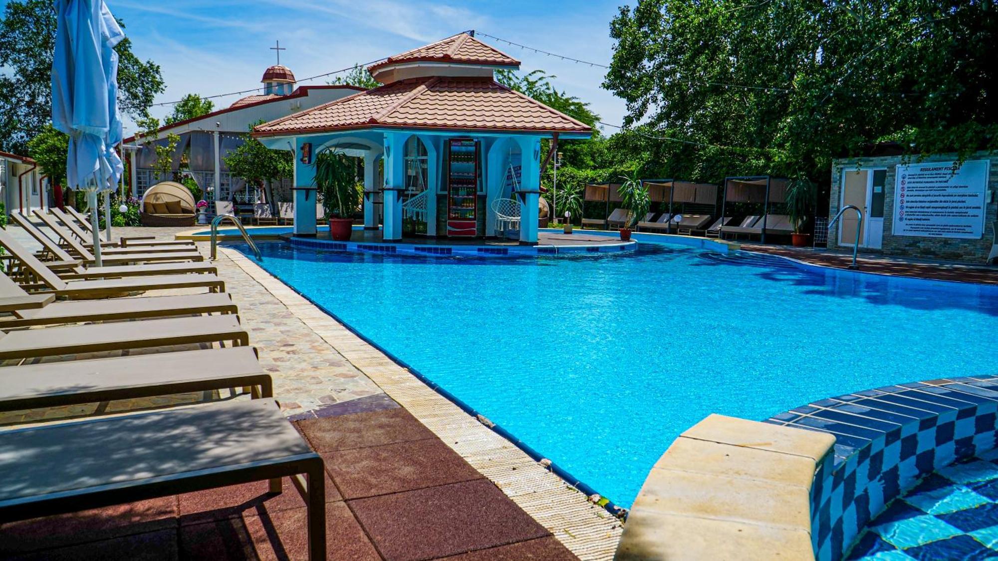 Steaua Apelor Family 4*