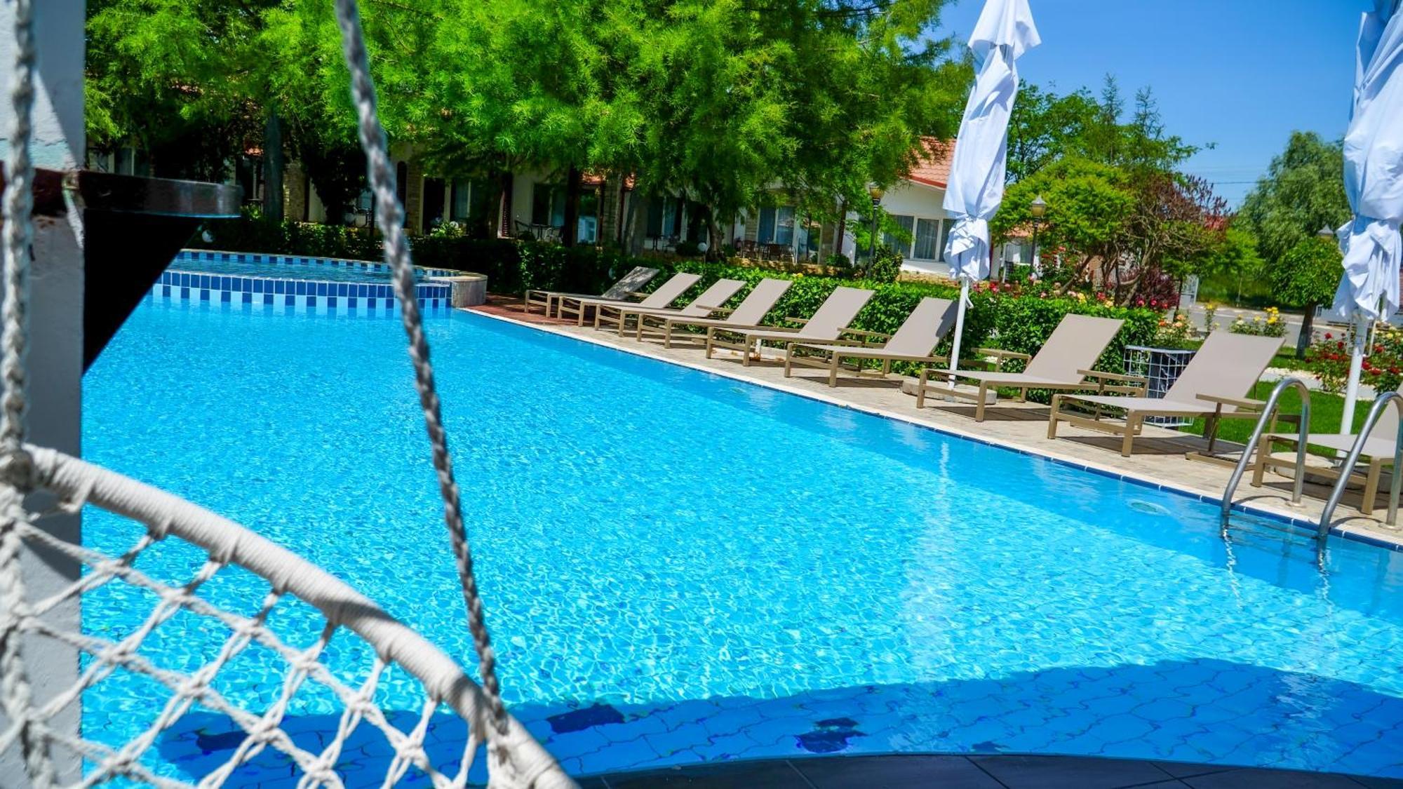 Steaua Apelor Family 4* Nufaru