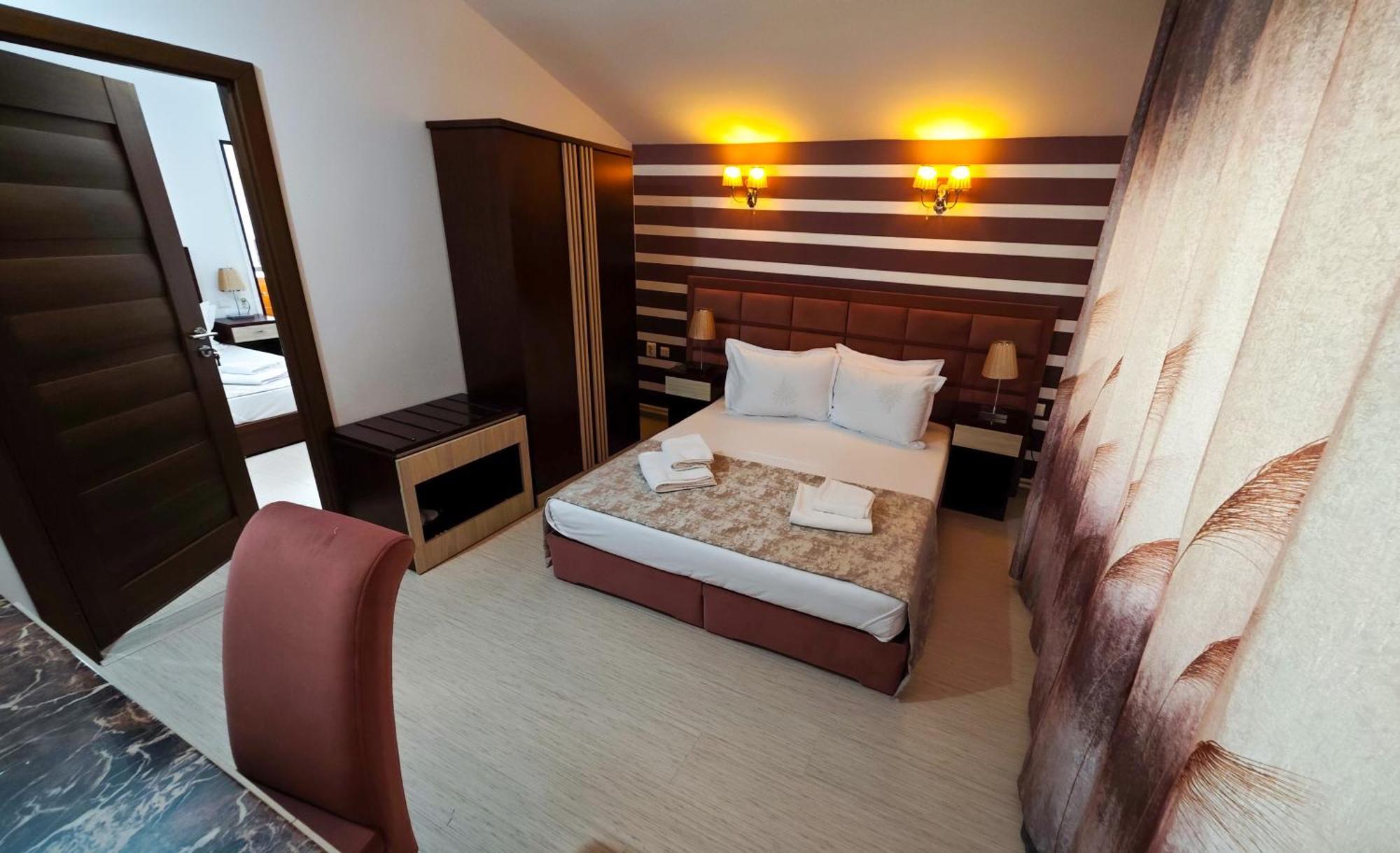 Guest house Steaua Apelor Family