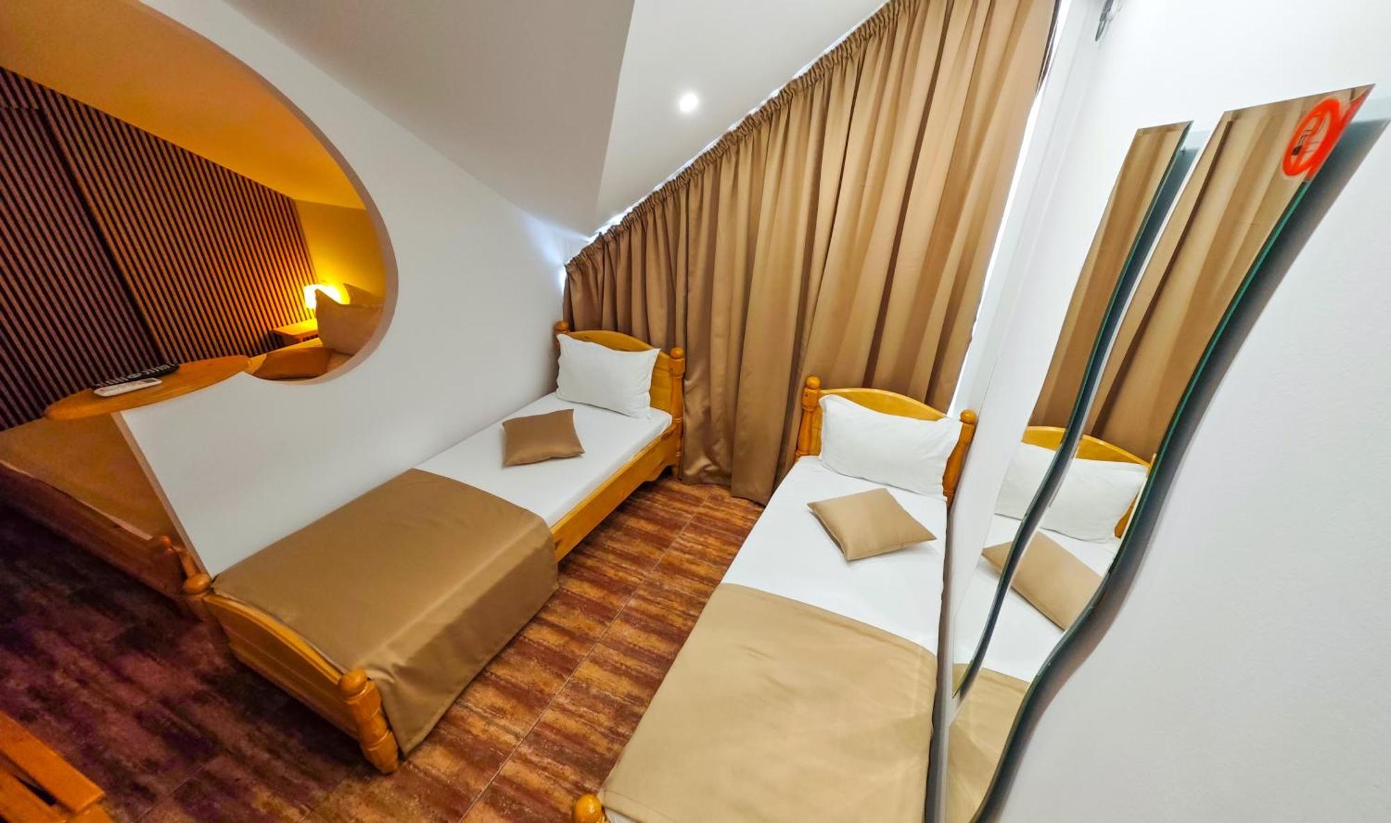 Steaua Apelor Family Guest house 4*