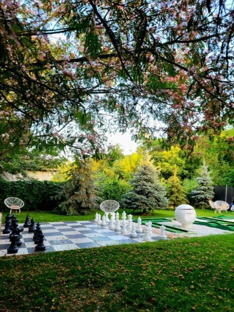 Steaua Apelor Family Guest house Nufaru